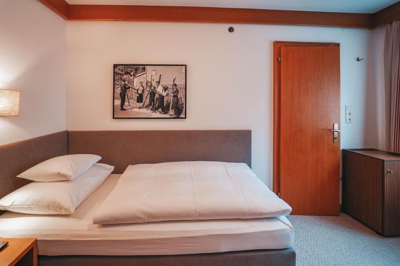 Hotel Garni Almjur Санкт Антон ам Арлберг Екстериор снимка